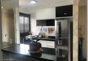 Foto 1 de Apartamento com 2 Quartos à venda, 49m² em Vila Palmares, Santo André