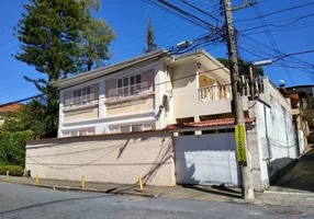 Foto 1 de Casa com 3 Quartos à venda, 186m² em Valparaiso, Petrópolis