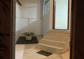 Foto 1 de Casa com 2 Quartos para alugar, 60m² em São João Batista, Belo Horizonte