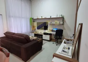 Foto 1 de Casa com 2 Quartos à venda, 130m² em Parque Residencial Sabiás, Indaiatuba