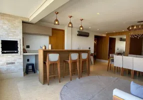 Foto 1 de Cobertura com 4 Quartos para venda ou aluguel, 263m² em Setor Bueno, Goiânia