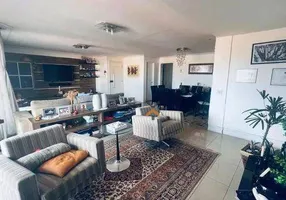 Foto 1 de Apartamento com 3 Quartos à venda, 189m² em Maua, São Caetano do Sul