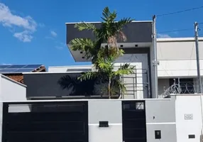 Foto 1 de Casa com 3 Quartos à venda, 137m² em Jardim Helvecia Complemento, Aparecida de Goiânia