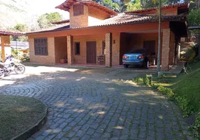 Foto 1 de Casa com 3 Quartos à venda, 290m² em Araras, Petrópolis