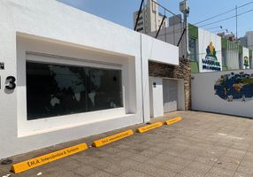 Foto 1 de Sobrado com 6 Quartos para venda ou aluguel, 450m² em Setor Sul, Goiânia