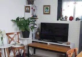 Foto 1 de Casa com 2 Quartos à venda, 57m² em Vila Constança, São Paulo