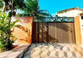 Foto 1 de Casa com 3 Quartos à venda, 330m² em Atalaia, Aracaju