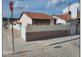 Foto 1 de Casa com 3 Quartos à venda, 200m² em Centro, Santana do Seridó