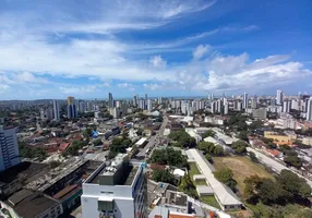 Foto 1 de Apartamento com 3 Quartos à venda, 80m² em Encruzilhada, Recife