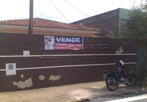 Foto 1 de Casa com 3 Quartos à venda, 217m² em Vila Velosa, Araraquara