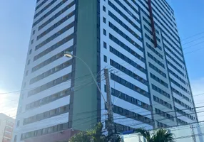 Foto 1 de Apartamento com 3 Quartos para alugar, 78m² em Pinheiro, Maceió