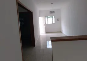 Foto 1 de Casa com 2 Quartos à venda, 70m² em Jardim Continental III, Taubaté