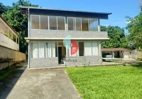 Foto 1 de Casa com 5 Quartos à venda, 300m² em Centro, Guapimirim