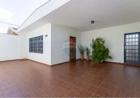 Foto 1 de Casa com 3 Quartos à venda, 206m² em Jardim Independencia, Ribeirão Preto