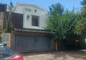 Foto 1 de Casa com 3 Quartos à venda, 260m² em Petrópolis, Porto Alegre