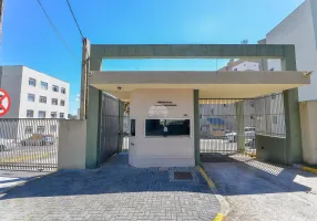 Foto 1 de Apartamento com 2 Quartos à venda, 44m² em Tingui, Curitiba