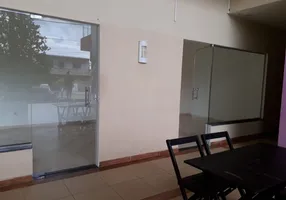 Foto 1 de Ponto Comercial para alugar, 26m² em Parque Dez de Novembro, Manaus