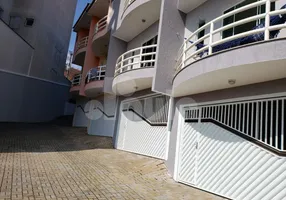 Foto 1 de Casa com 3 Quartos à venda, 160m² em Baeta Neves, São Bernardo do Campo