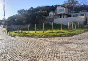 Foto 1 de Lote/Terreno à venda, 400m² em Ferradurinha, Armação dos Búzios