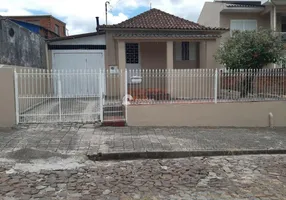 Foto 1 de Casa com 2 Quartos à venda, 117m² em Menino Jesus, Santa Maria