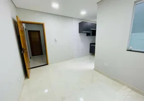 Foto 1 de Apartamento com 2 Quartos para alugar, 40m² em Parque Joao Ramalho, Santo André