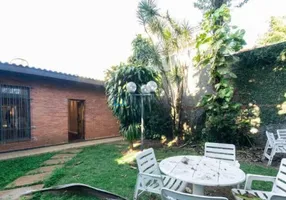 Foto 1 de Casa com 3 Quartos à venda, 256m² em Moema, São Paulo