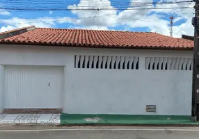 Foto 1 de Casa com 3 Quartos à venda, 180m² em Cohatrac I, São Luís