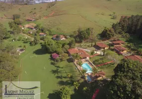 Foto 1 de Fazenda/Sítio com 10 Quartos à venda, 281000m² em , Paty do Alferes