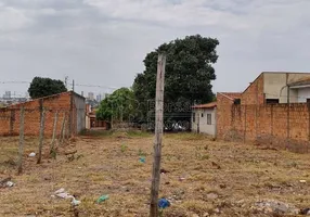 Foto 1 de Lote/Terreno à venda, 303m² em Portal das Laranjeiras, Araraquara