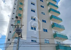 Foto 1 de Apartamento com 3 Quartos para alugar, 163m² em Órfãs, Ponta Grossa