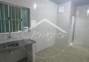 Foto 1 de Casa com 1 Quarto para alugar, 50m² em Ayrosa, Osasco