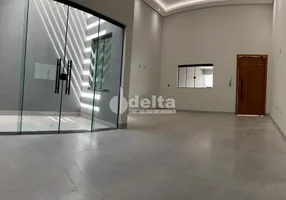 Foto 1 de Casa com 3 Quartos à venda, 180m² em Jardim Califórnia, Uberlândia