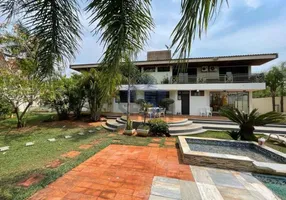 Foto 1 de Casa de Condomínio com 4 Quartos à venda, 575m² em Jardim Shangri La, Bauru