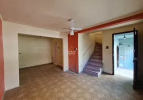 Foto 1 de Casa com 3 Quartos para alugar, 90m² em Boqueirão, Santos