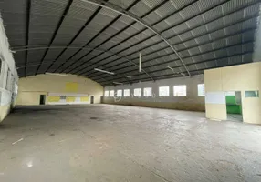 Foto 1 de Galpão/Depósito/Armazém para alugar, 680m² em Cidade Nova Jacarei, Jacareí