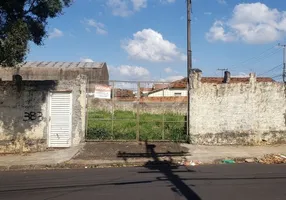 Foto 1 de Lote/Terreno para venda ou aluguel, 779m² em Vila Prado, São Carlos