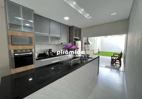 Foto 1 de Casa com 3 Quartos à venda, 150m² em Villa Branca, Jacareí