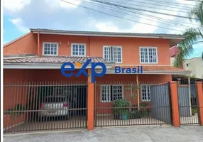 Foto 1 de Casa com 6 Quartos à venda, 300m² em Iririú, Joinville