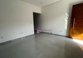 Foto 1 de Sobrado com 2 Quartos à venda, 80m² em Vila Curuçá, Santo André