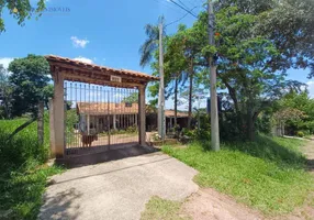 Foto 1 de Fazenda/Sítio com 3 Quartos à venda, 200m² em Monterrey, Louveira