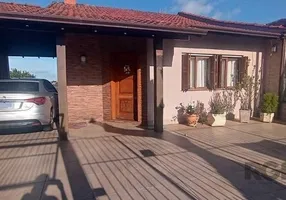 Foto 1 de Casa com 3 Quartos à venda, 200m² em Rubem Berta, Porto Alegre