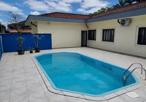 Foto 1 de Casa com 3 Quartos à venda, 288m² em Bucarein, Joinville