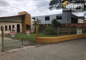 Foto 1 de Casa com 4 Quartos para alugar, 1000m² em Vila São João, Poá