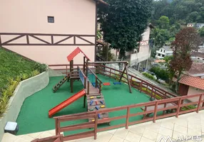 Foto 1 de Casa de Condomínio com 2 Quartos para alugar, 50m² em Tijuca, Teresópolis