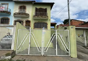 Foto 1 de Sobrado com 3 Quartos para alugar, 110m² em Vila Rosalia, Guarulhos