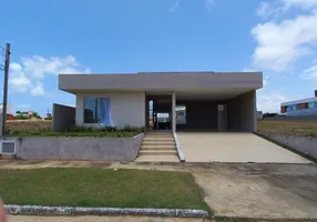 Foto 1 de Casa de Condomínio com 4 Quartos à venda, 220m² em Barra Mar, Barra de São Miguel