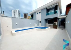 Foto 1 de Sobrado com 3 Quartos à venda, 135m² em Vila Tupi, Praia Grande