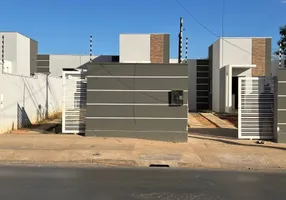 Foto 1 de Casa com 2 Quartos à venda, 63m² em Parque Geórgia, Cuiabá