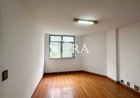 Foto 1 de Apartamento com 3 Quartos à venda, 79m² em Copacabana, Rio de Janeiro
