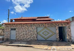 Foto 1 de Casa com 3 Quartos à venda, 287m² em Jardim Nova Esperança, Goiânia